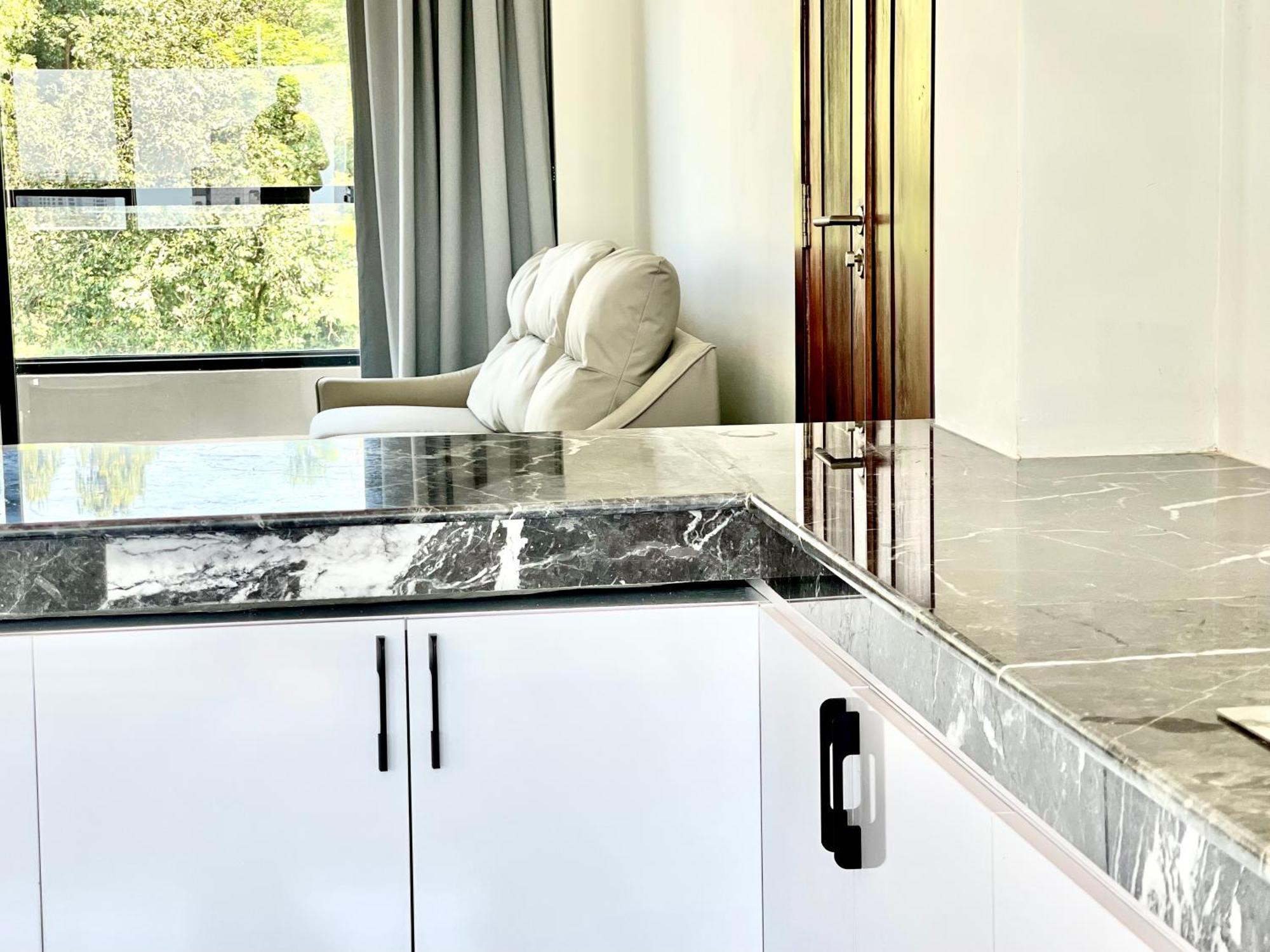 Skyview Residence & Apartments Sihanoukville Luaran gambar